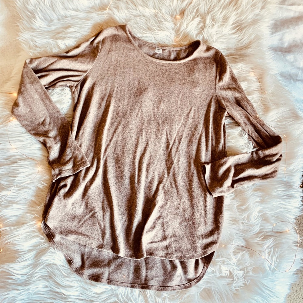 Old navy basic taupe long sleeve tee